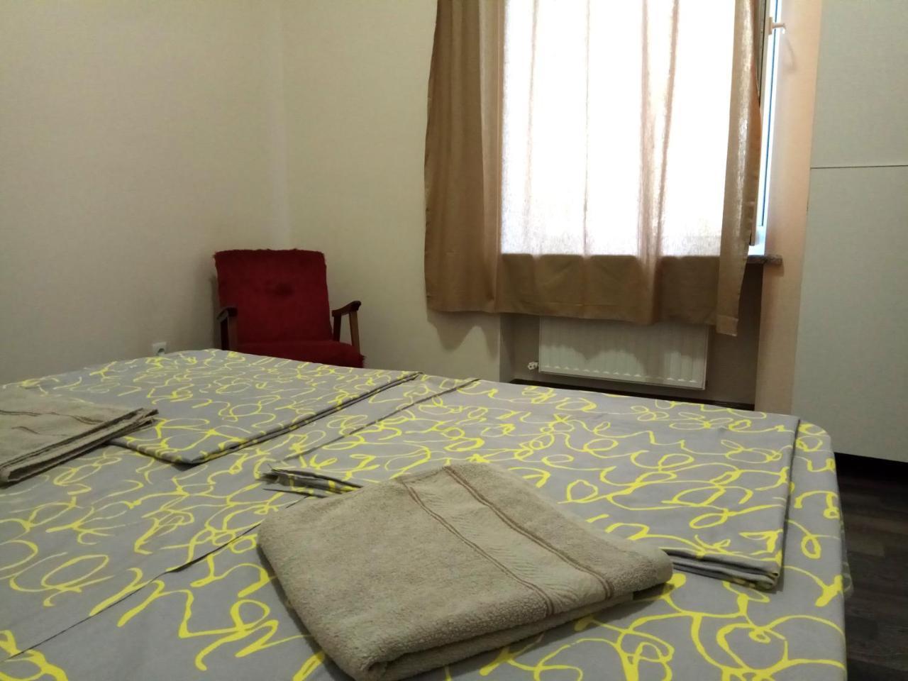 يريفان Apri Hostel المظهر الخارجي الصورة